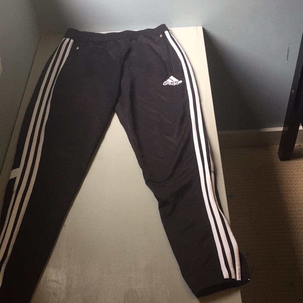 Adidas men’s/women’s black pants!!